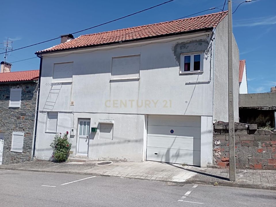 Villa a Braganca, Braganca - foto 1