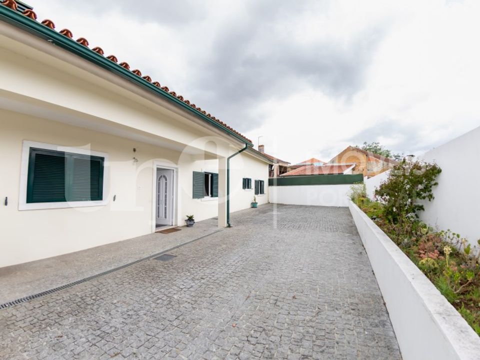Villa i Sangalhos, Aveiro - foto 1