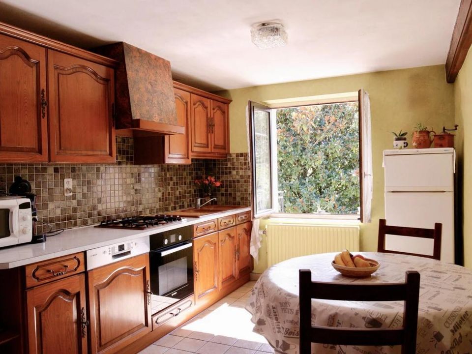 Villa i Saint-Genis-Laval, Rhone - bilde 5