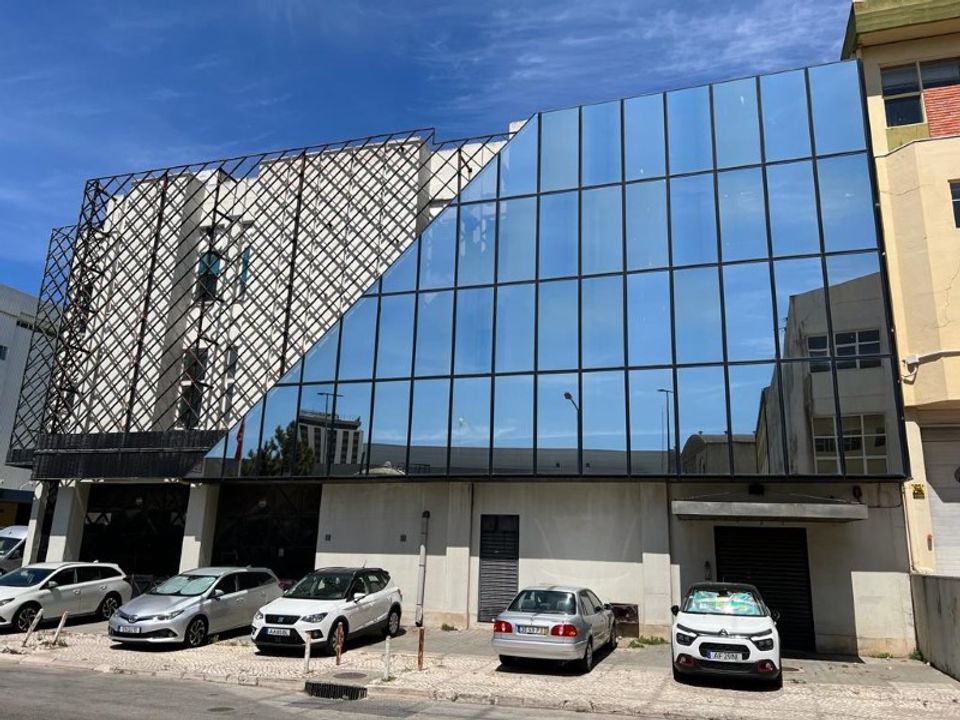 Erhvervsejendom i Sacavem, Lisbon - foto 5