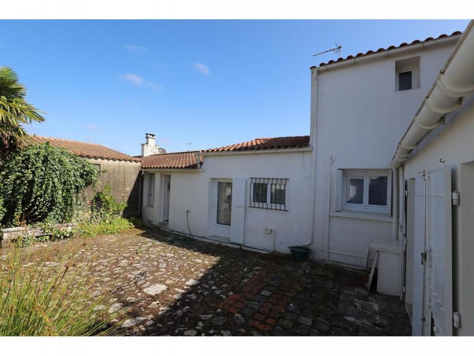 Villa i Saint-Georges-d'Oleron, Charente-Maritime - foto 1
