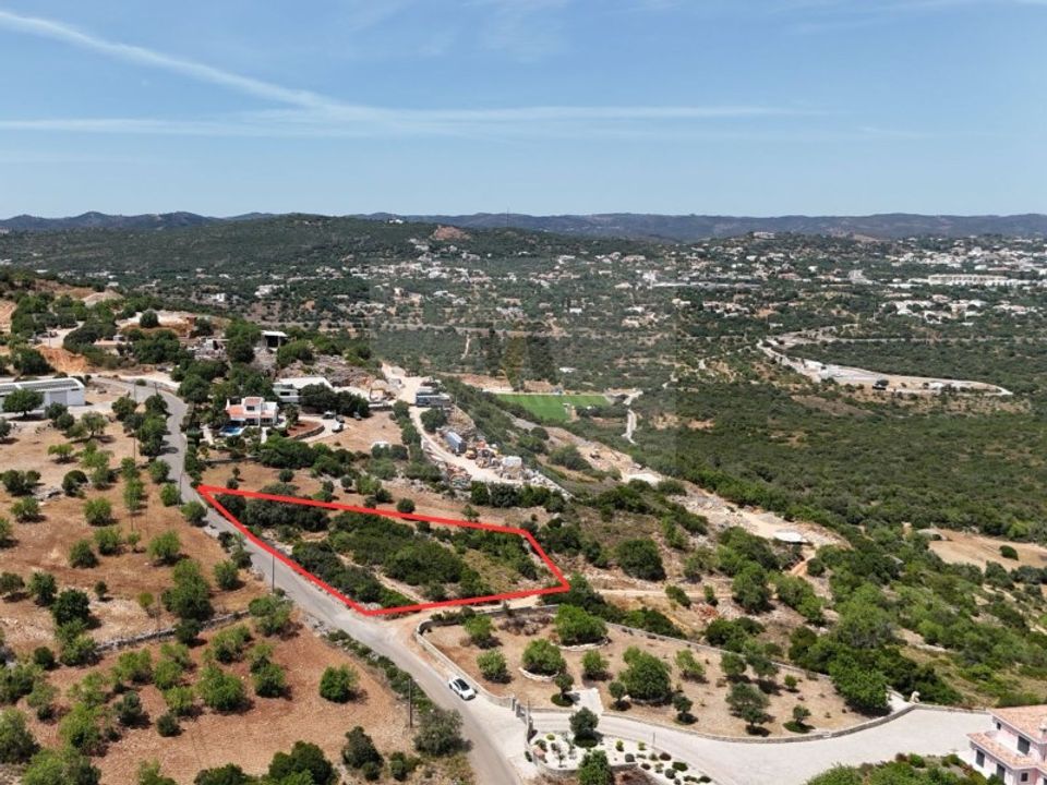 Helårsgrund i Sao Bras de Alportel, Faro - foto 1