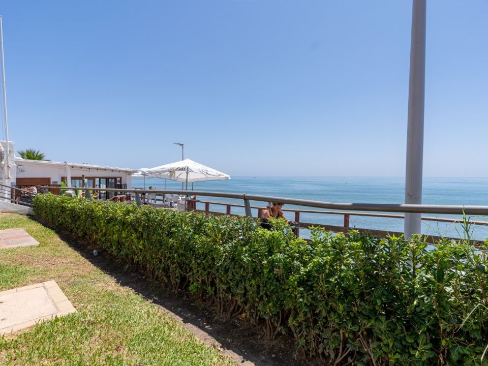 Lejlighed i Estepona, Malaga - foto 3