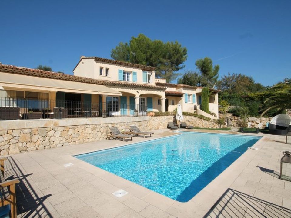 Villa i Le Rouret, Alpes-Maritimes - foto 1