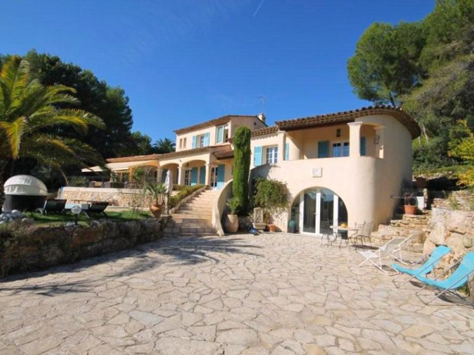 Villa i Le Rouret, Alpes-Maritimes - foto 2