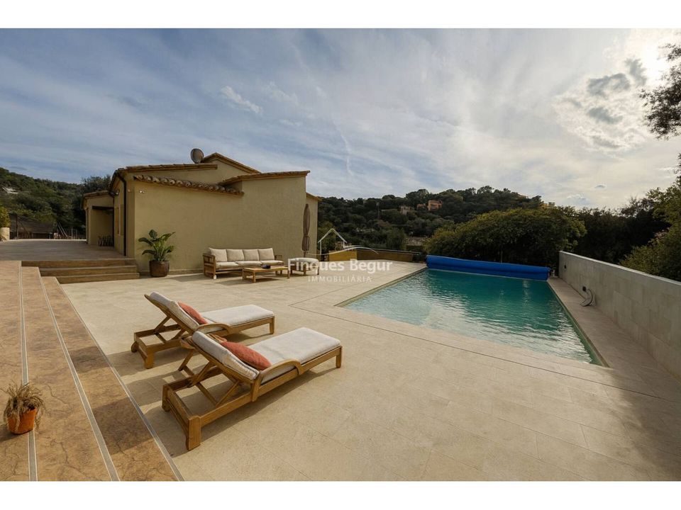 Villa i Begur, Gerona - foto 1