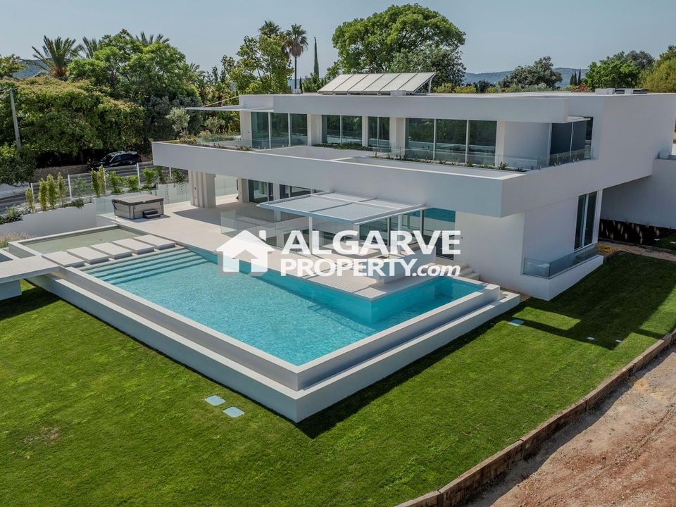 Villa i Almancil, Faro - foto 1