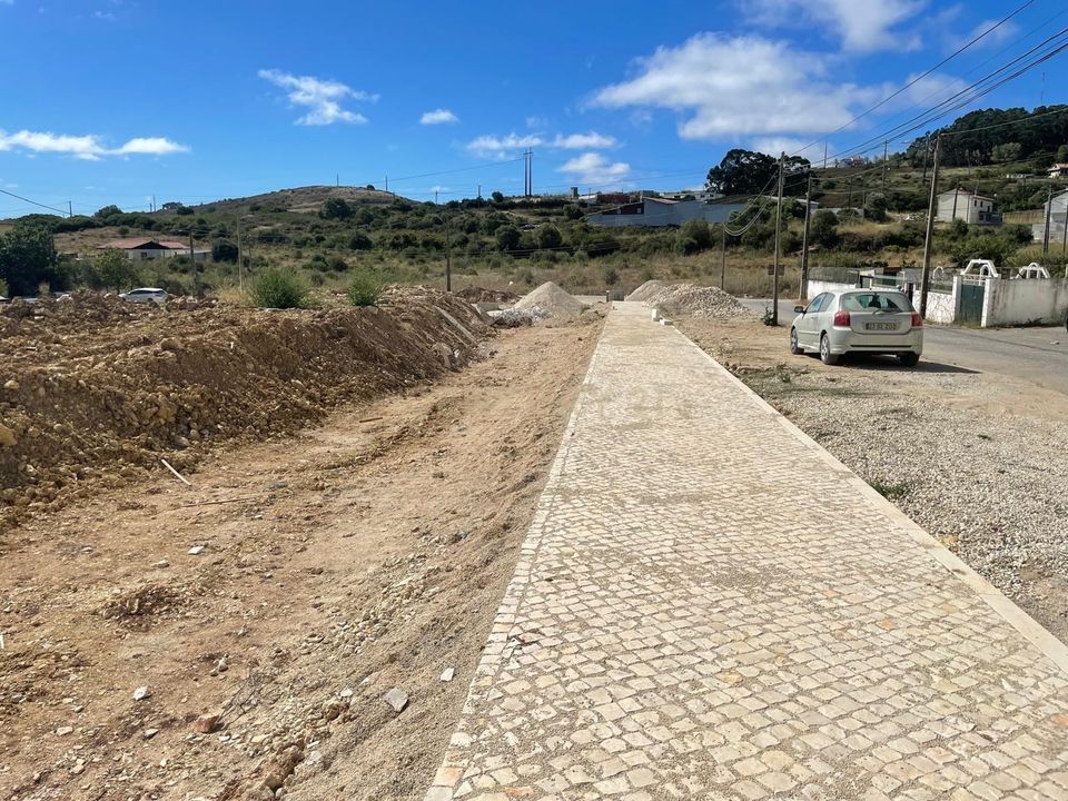 Helårsgrund i Loures, Lisbon - foto 2