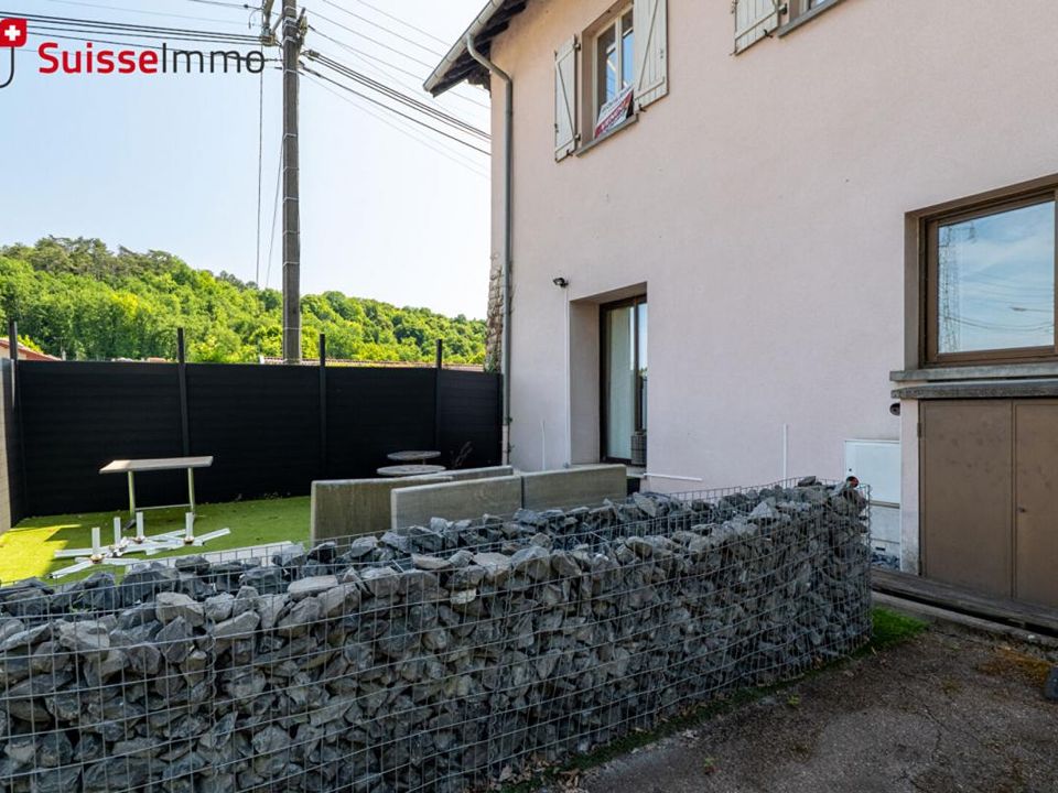 Erhvervsejendom i Seloncourt, Doubs - foto 4