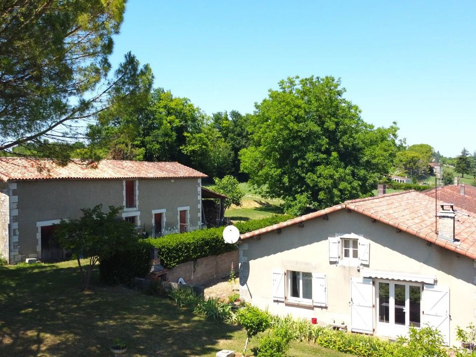 Villa i Montmoreau-Saint-Cybard, Charente - foto 1