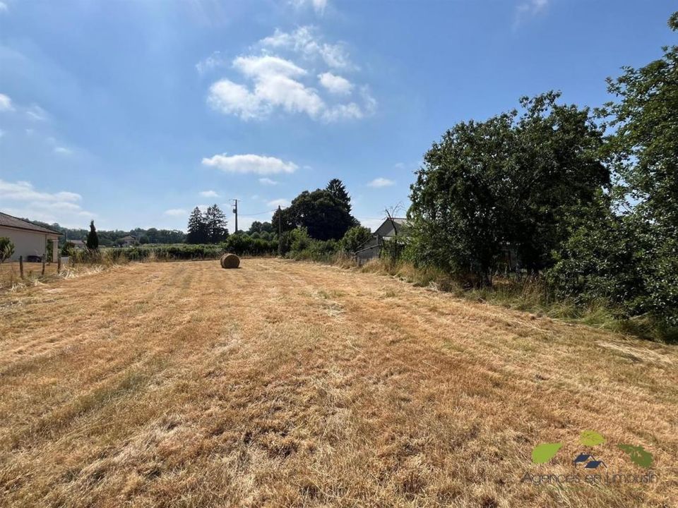 Helårsgrund i Chateauneuf-la-Foret, Haute-Vienne - foto 4