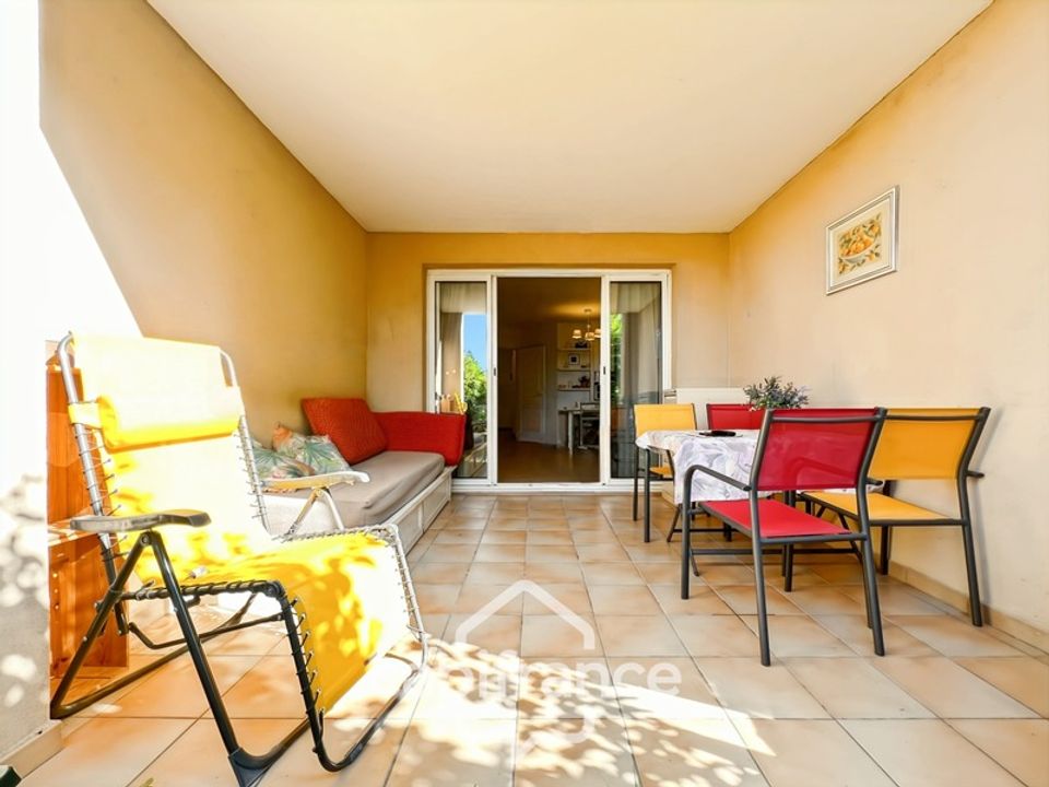 Lejlighed i Mallemort, Bouches-du-Rhone - foto 3