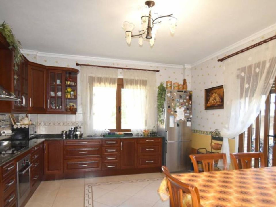 Villa - Ciudad Quesada, Alicante - photo 4