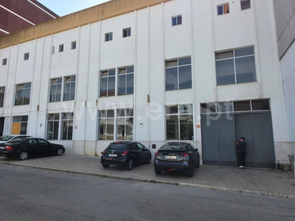 Erhvervsejendom i Seixal, Setubal - foto 2
