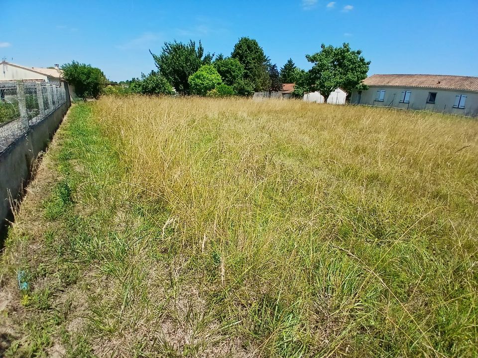 Helårsgrund i Moulidars, Charente - foto 4