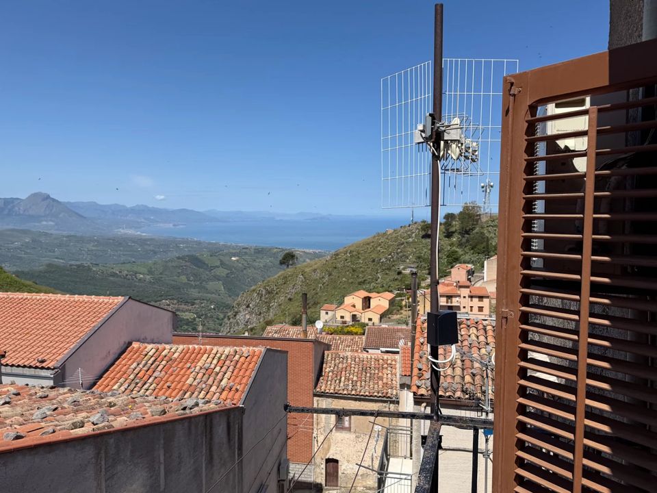 Villa i Gratteri, Palermo - bilde 1