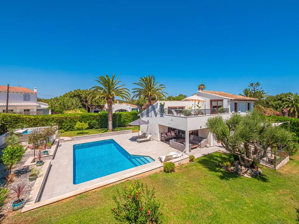Villa in Es Castell, Menorca - foto 2