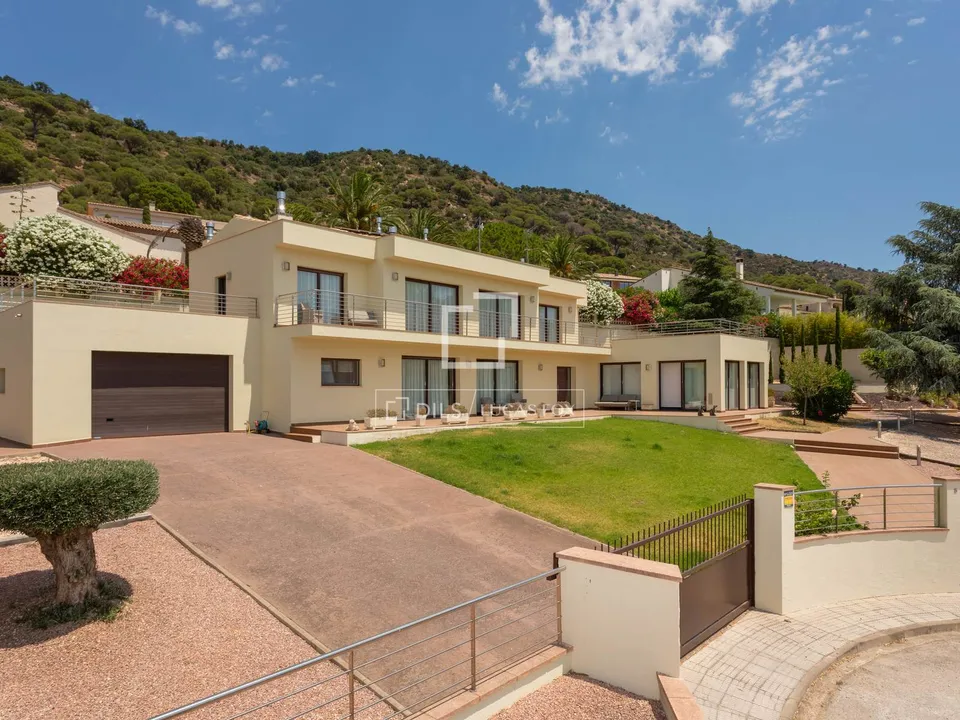 Villa i Pau, Gerona - foto 1