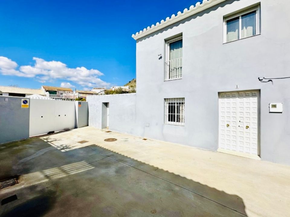 Helårsgrund i Villanueva De Algaidas, Malaga - foto 1