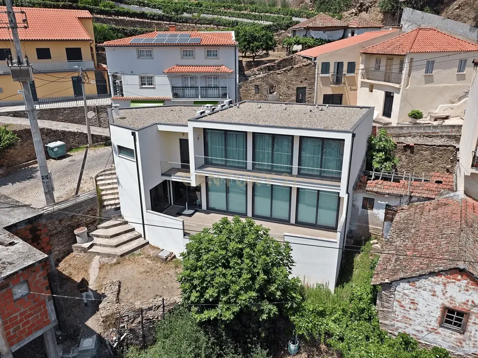 Villa i Vale de Figueira, Viseu - foto 1