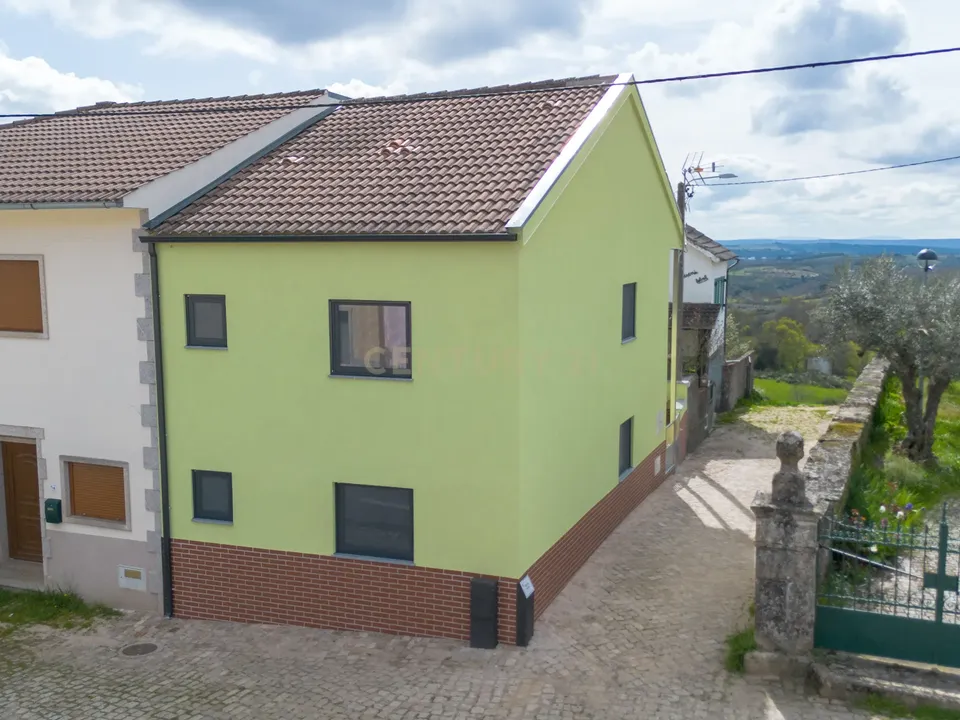 Villa in Quintela de Lampacas, Braganca - foto 1
