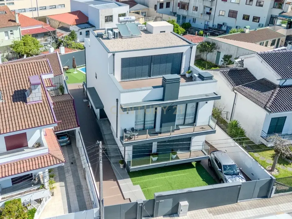 Villa i Rio Tinto, Porto - foto 1