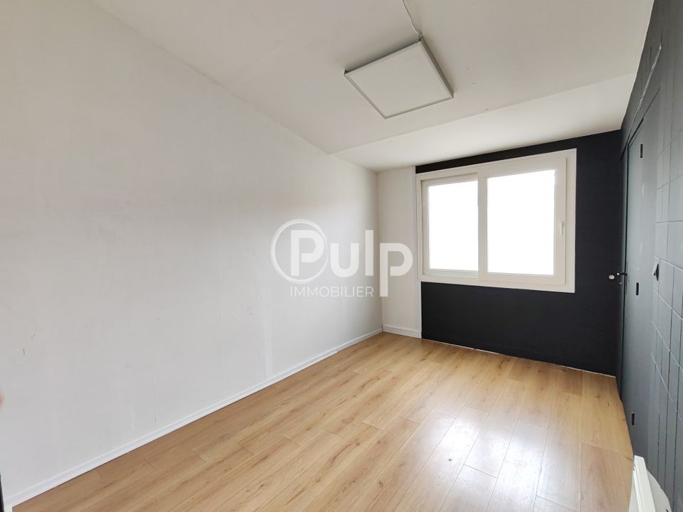Erhvervsejendom i Boulogne-sur-Mer, Pas-de-Calais - foto 1