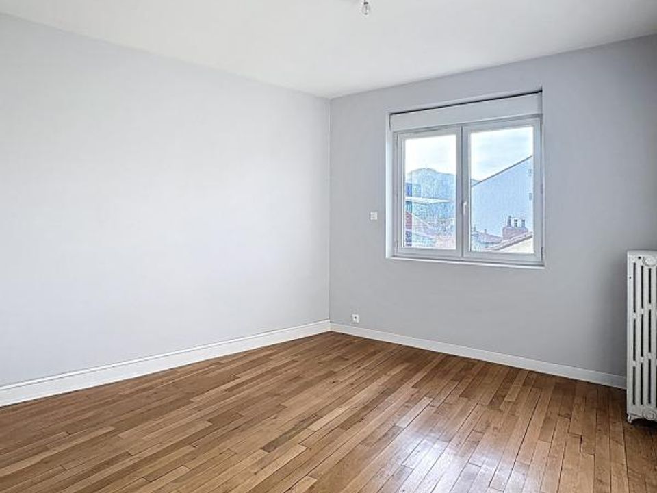 Apartment in Clermont-Ferrand, Puy-de-Dome - photo 5