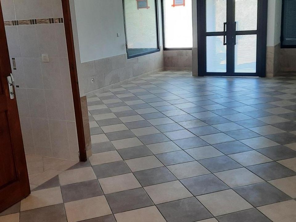 L'establiment comercial a Saint-Andre, La Reunion - foto 2