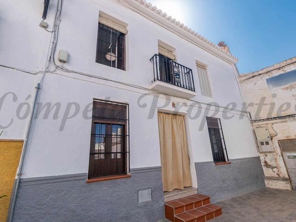 Casa de cidade em Periana, Malaga - foto 1