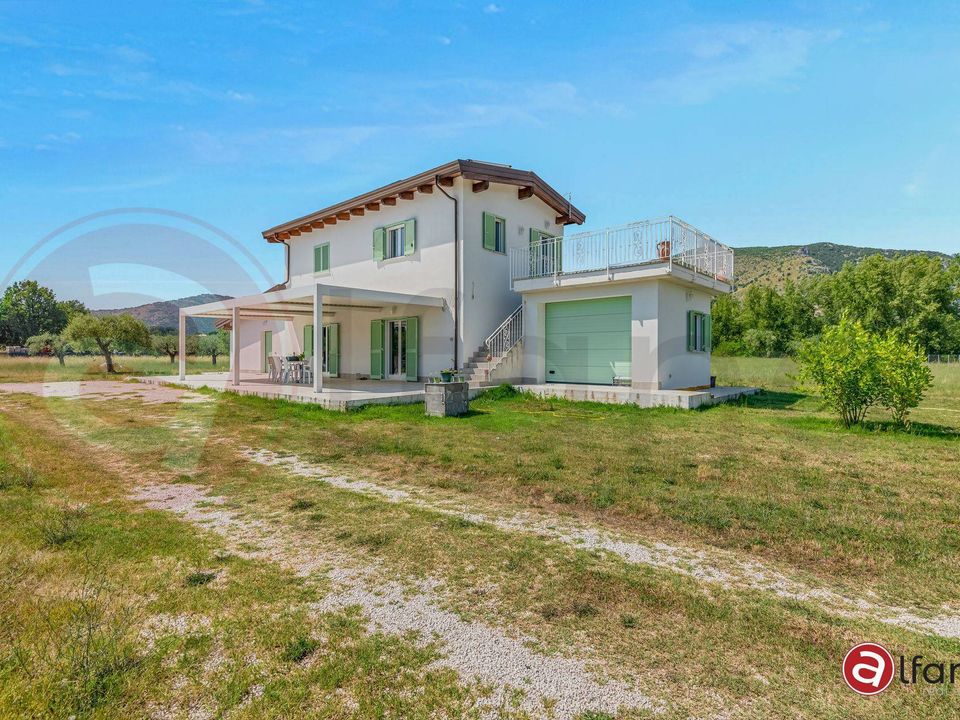 Villa i Roccasecca, Frosinone - foto 1