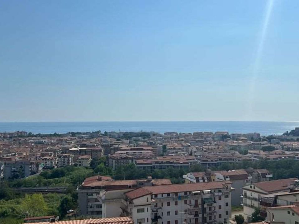 Lejlighed i Scalea, Cosenza - foto 1