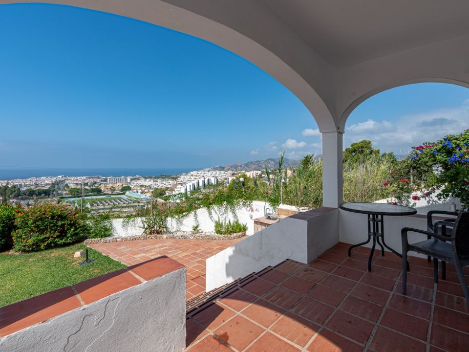 Villa i Nerja, Malaga - foto 3