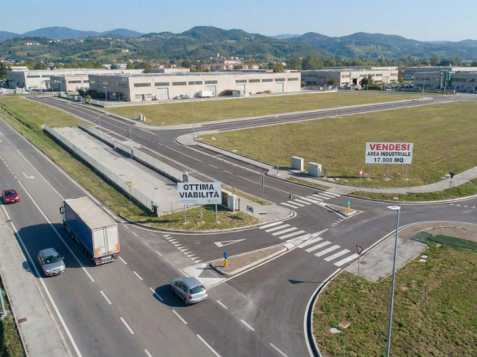 Helårsgrund i Montebelluna, Treviso - foto 4