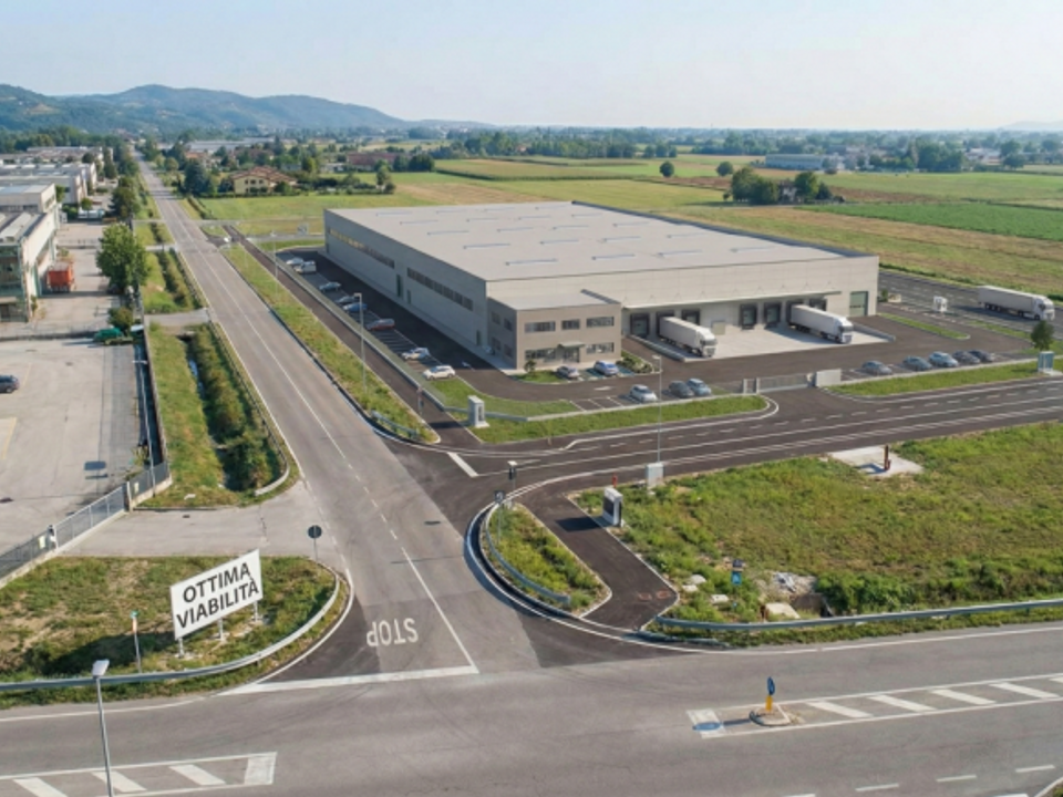 Helårsgrund i Montebelluna, Treviso - foto 4