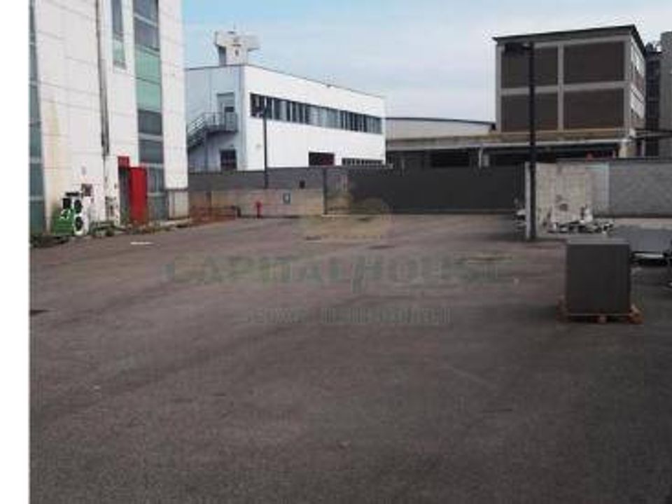 Erhvervsejendom i Concorezzo, Monza and Brianza - foto 4