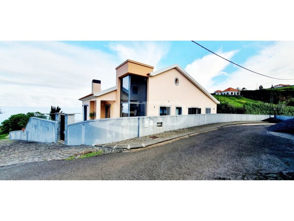 Villa i Ponta do Pargo, Madeira - foto 1