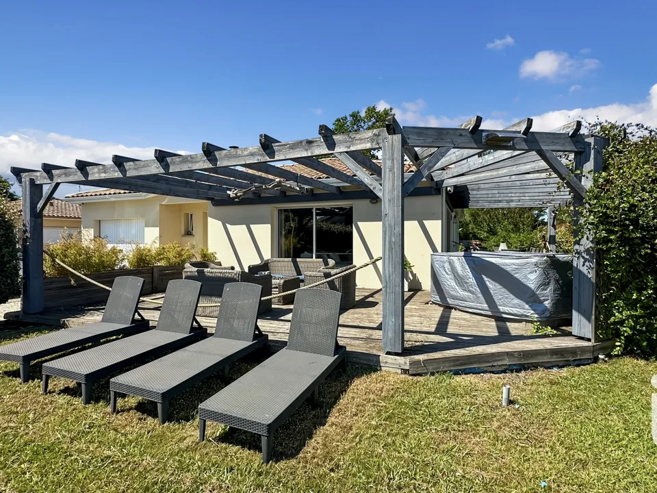 Villa i Ares, Gironde - foto 1