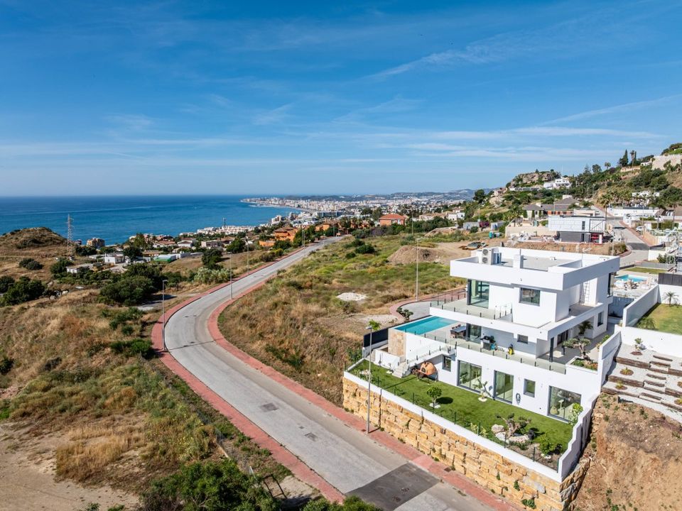 Villa i Benalmadena, Malaga - foto 2