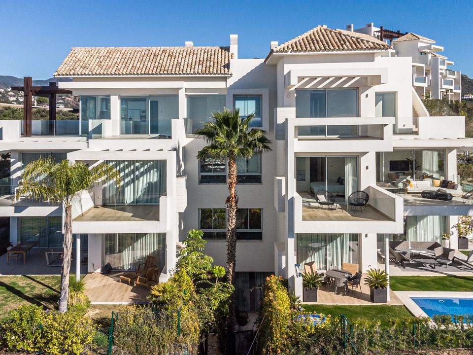 Lejlighed i Benahavis, Malaga - foto 1