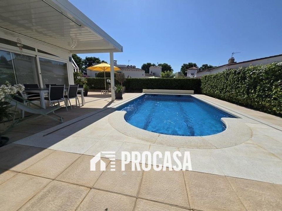 Villa i Empuriabrava, Gerona - foto 5