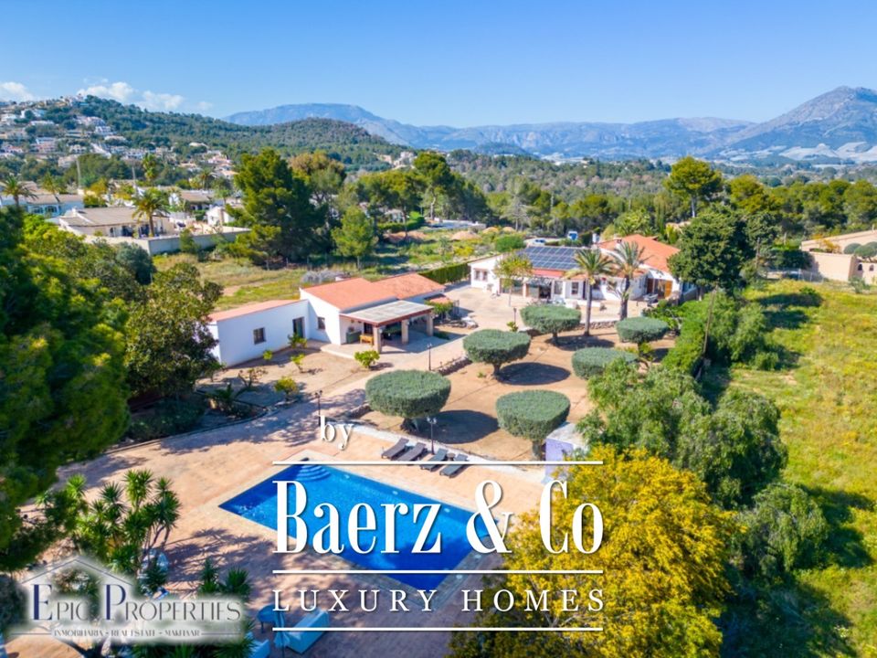 Villa i Alfaz del Pi, Alicante - foto 1