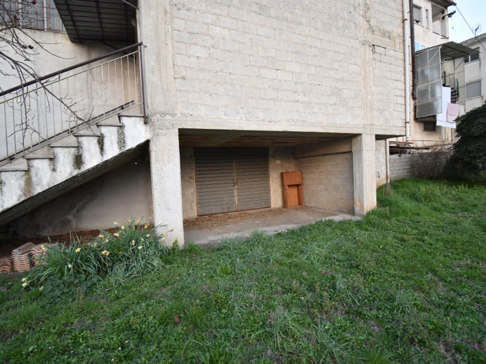Parkeringsplads i Sala Consilina, Salerno - foto 3