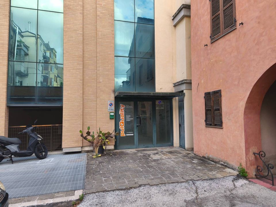 Erhvervsejendom i Macerata, Macerata - foto 2