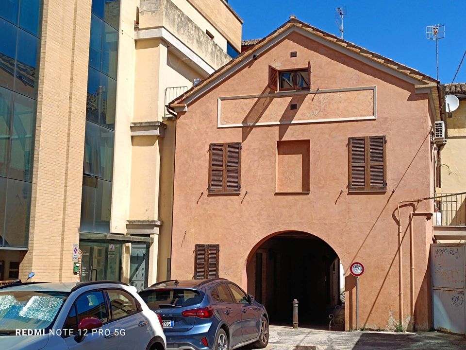 Erhvervsejendom i Macerata, Macerata - foto 1