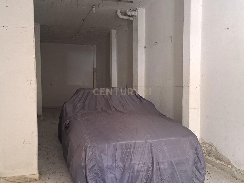 Garage i Cacem, Lisbon - foto 5