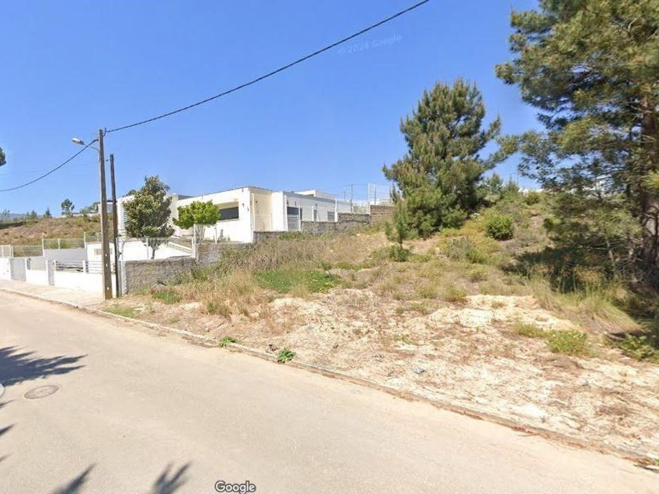 Helårsgrund i Seixal, Setubal - foto 1