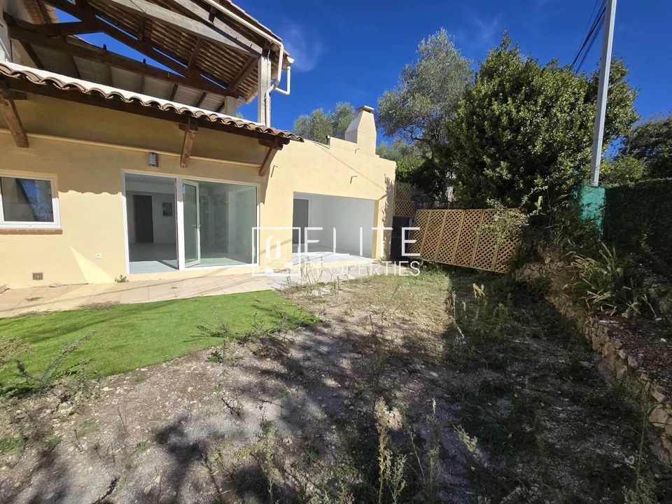 Lejlighed i Valbonne, Alpes-Maritimes - foto 1