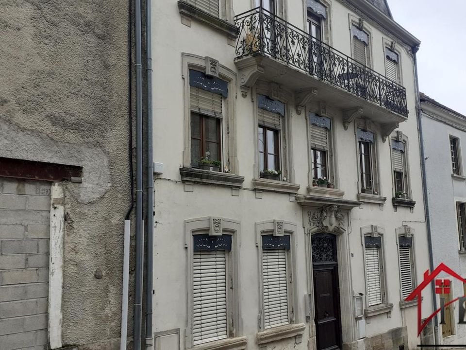 Villa i Bourbonne-les-Bains, Haute-Marne - foto 1