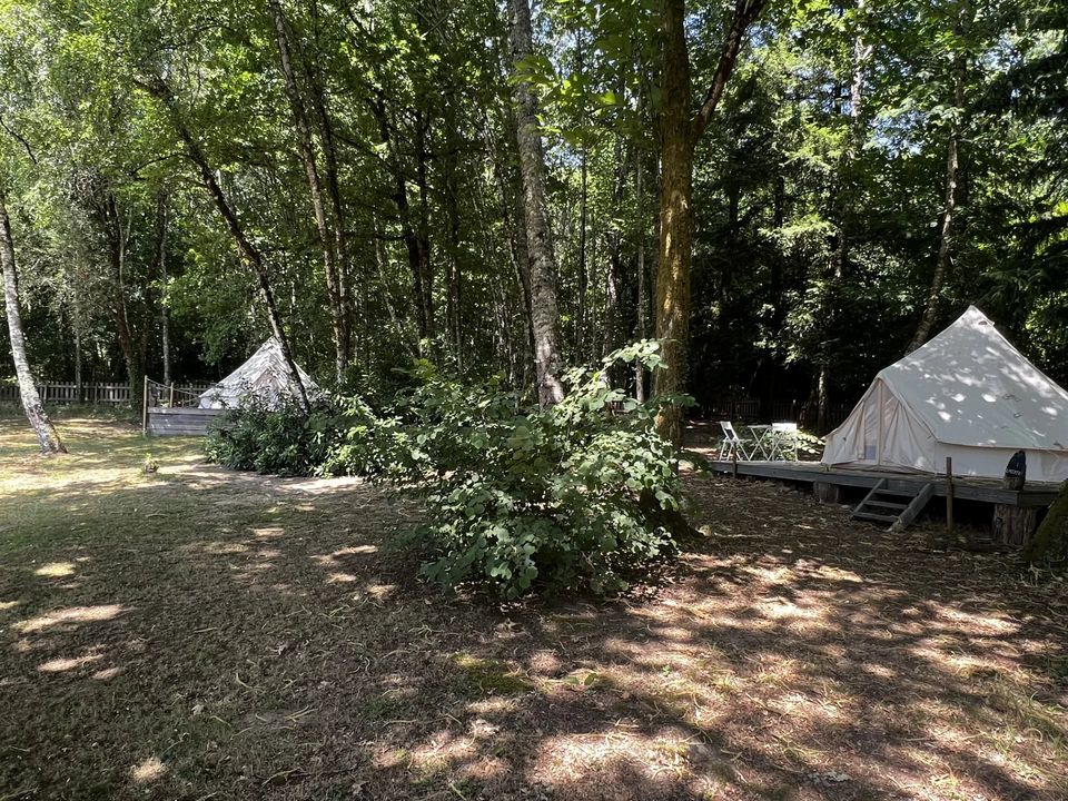 Erhvervsejendom i Peyrilhac, Haute-Vienne - foto 4
